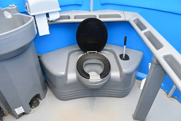 Best Portable restroom trailer rental  in Thomasboro, IL